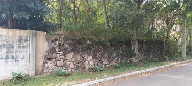 Terreno - Portal da Serra