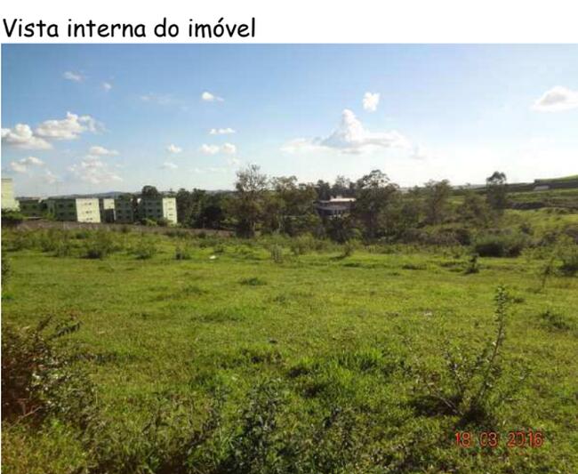 Gleba de Terra - Parque das Árvores