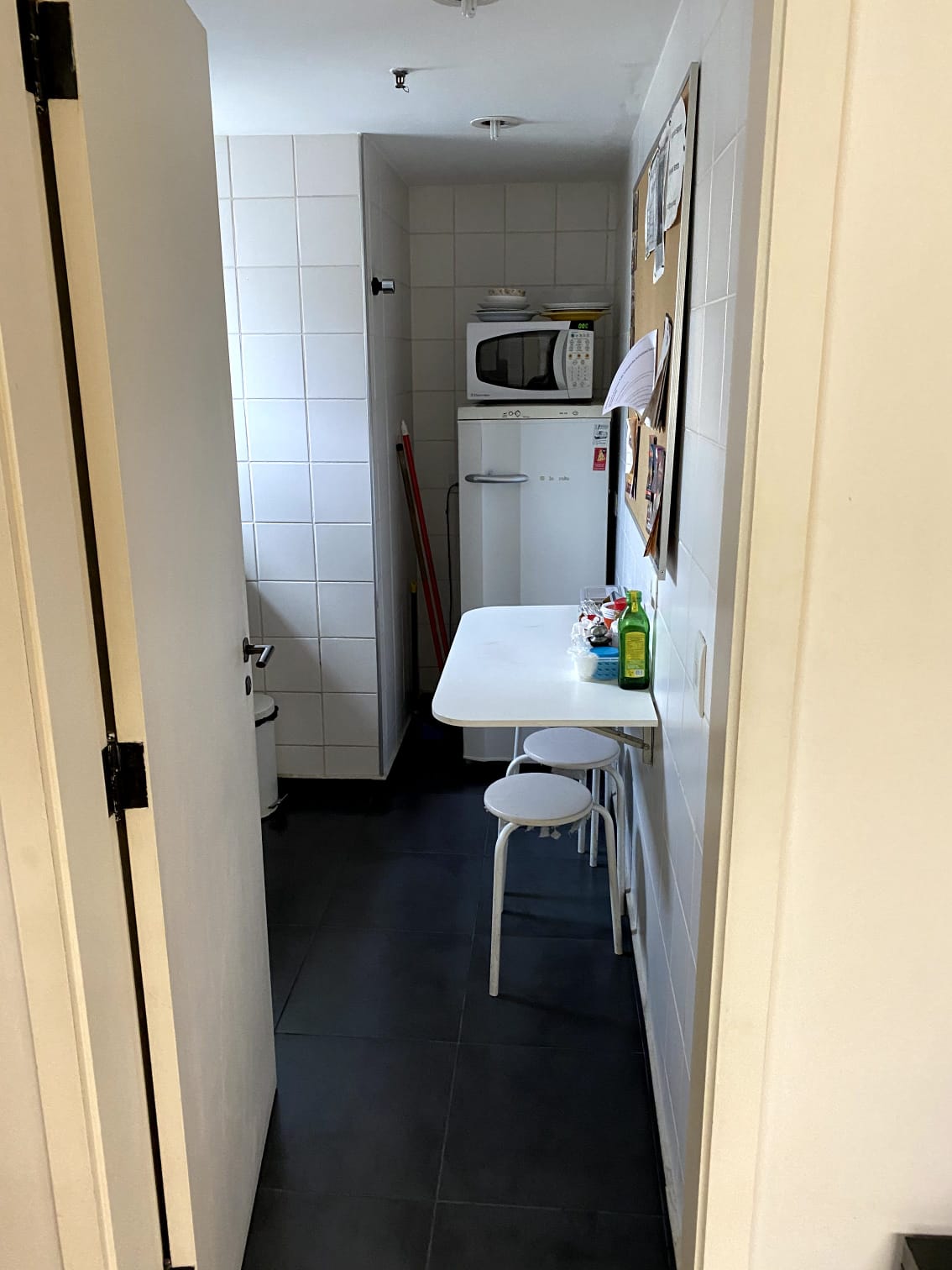 Salas Comerciais - nº 155,156,157 e 158