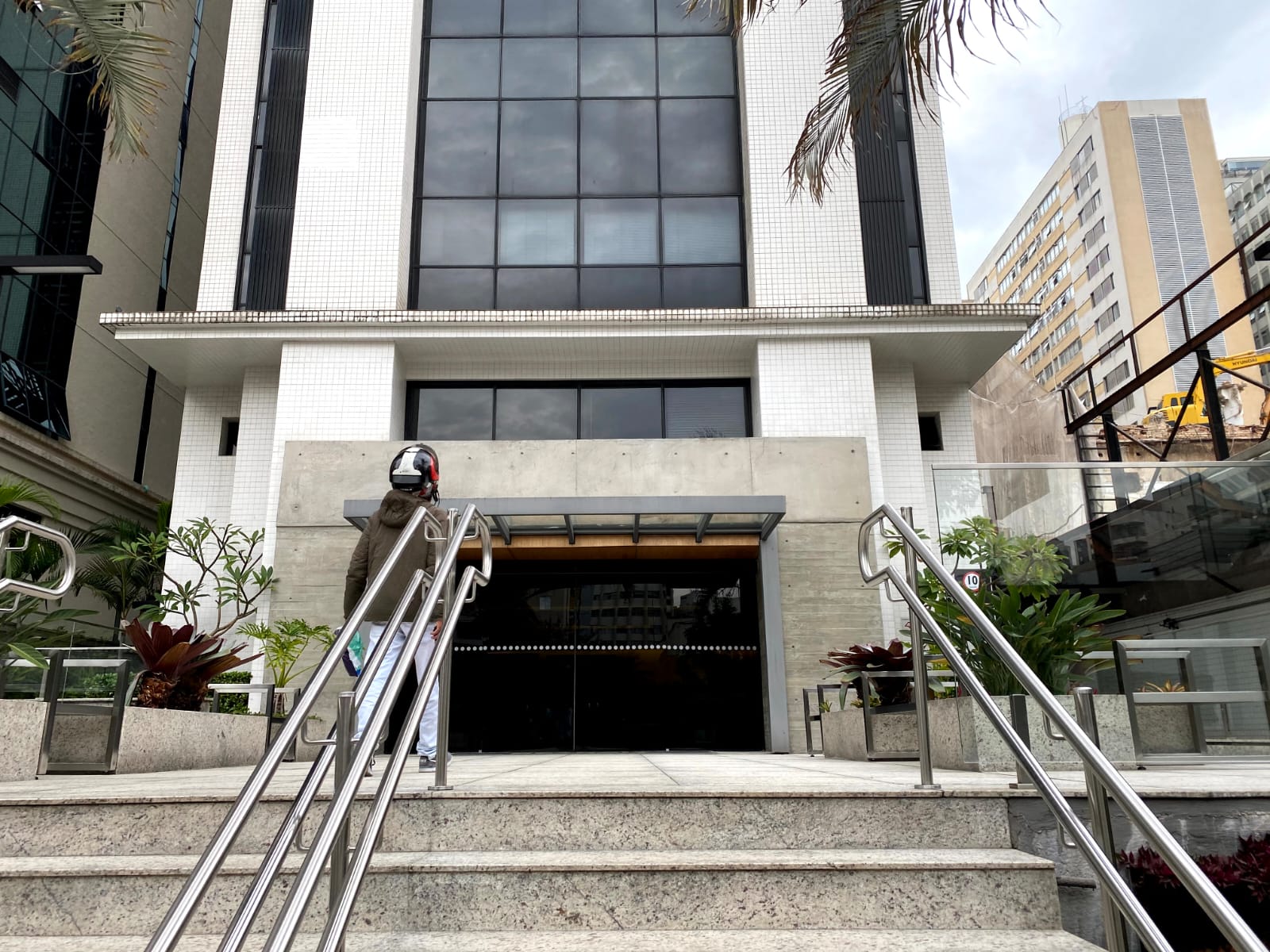 Salas Comerciais - nº 155,156,157 e 158