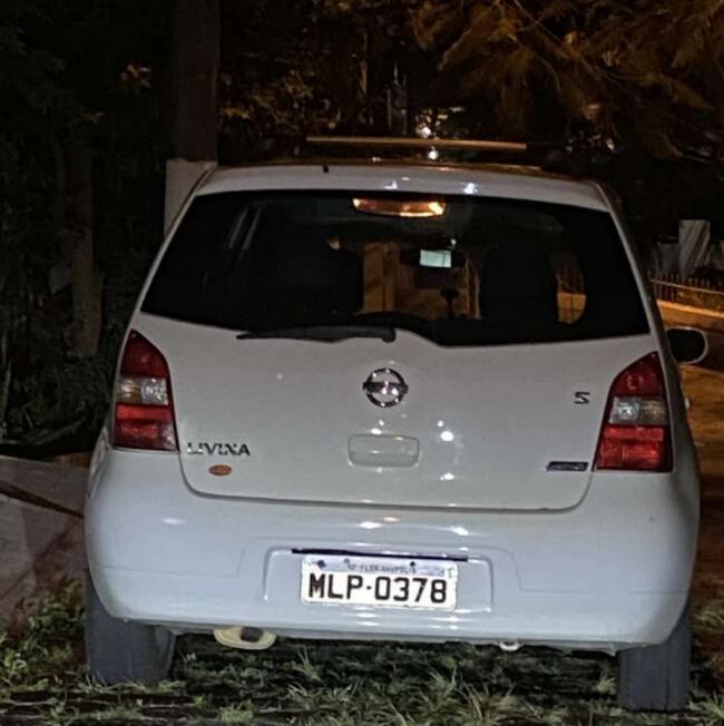 Veículo - Nissan Livina, Florianópolis/SC