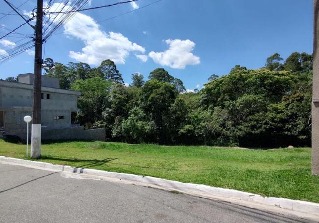 Terreno em Condomínio - Santana de Parnaíba/SP