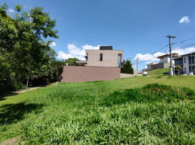 Terreno em Condomínio - Santana de Parnaíba/SP