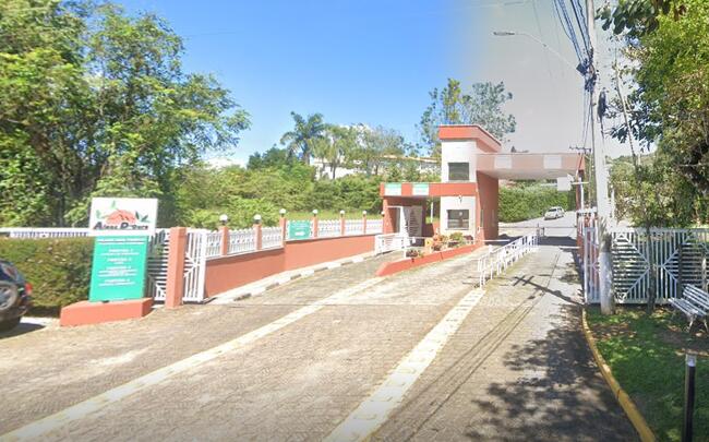 Casa em Condomínio - Bom Jesus dos Perdões/SP