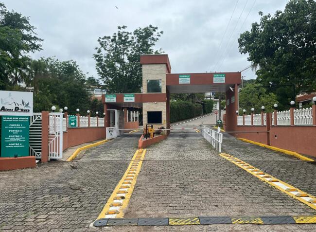 Casa em Condomínio - Bom Jesus dos Perdões/SP