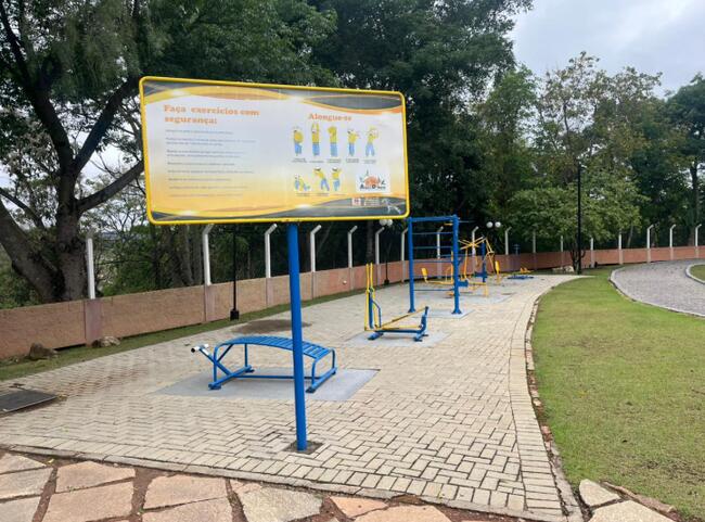 Casa em Condomínio - Bom Jesus dos Perdões/SP