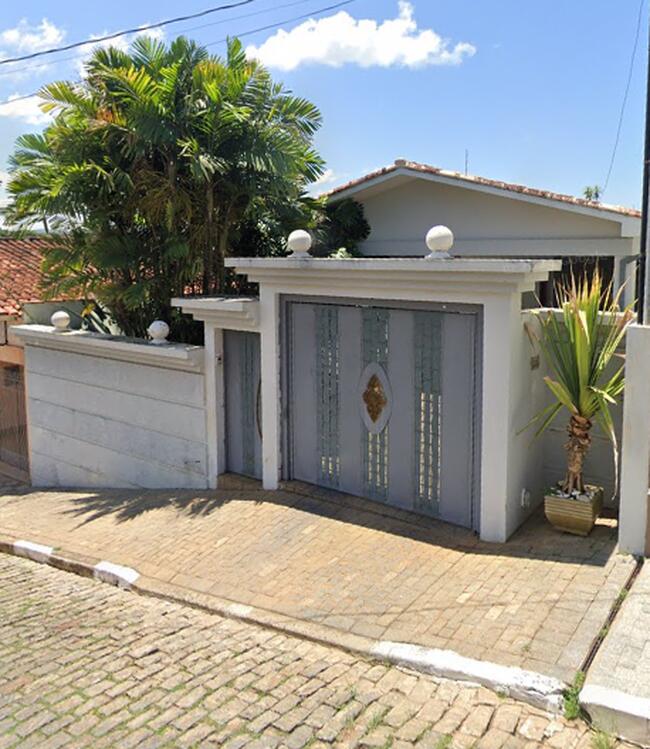 Casa - Ouro Fino/MG