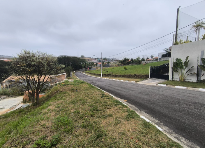 Lote em Condomínio - Guararema/SP