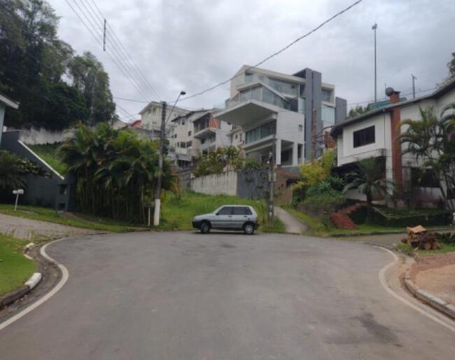 Casa em Condomínio - Arujá/SP