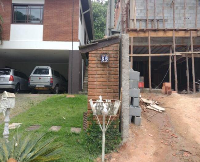 Casa em Condomínio - Arujá/SP