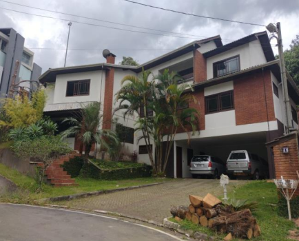 Casa em Condomínio - Arujá/SP