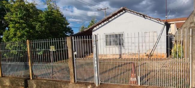 Casa - Iacanga/SP