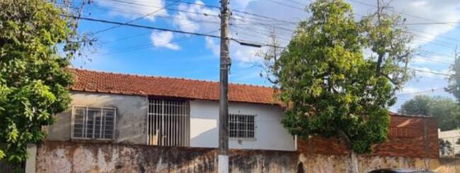 Casa - Iacanga/SP