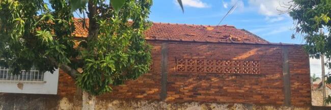 Casa - Iacanga/SP