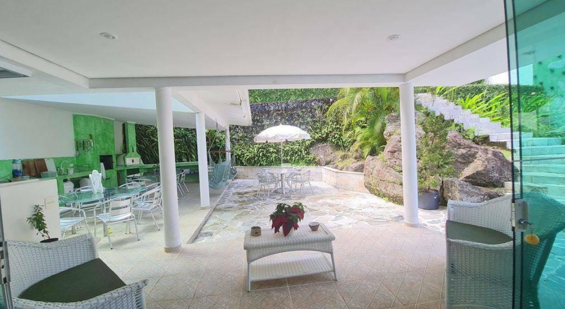 Casa em Condomínio 2.400m²- Balneário Praia do Pernambuco, Guarujá