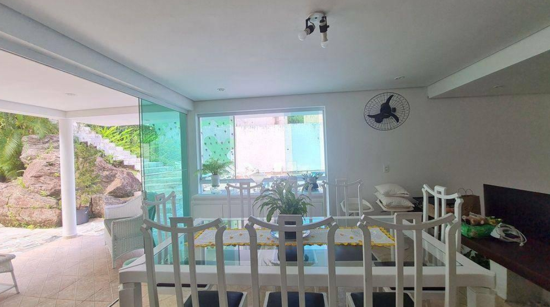 Casa em Condomínio 2.400m²- Balneário Praia do Pernambuco, Guarujá