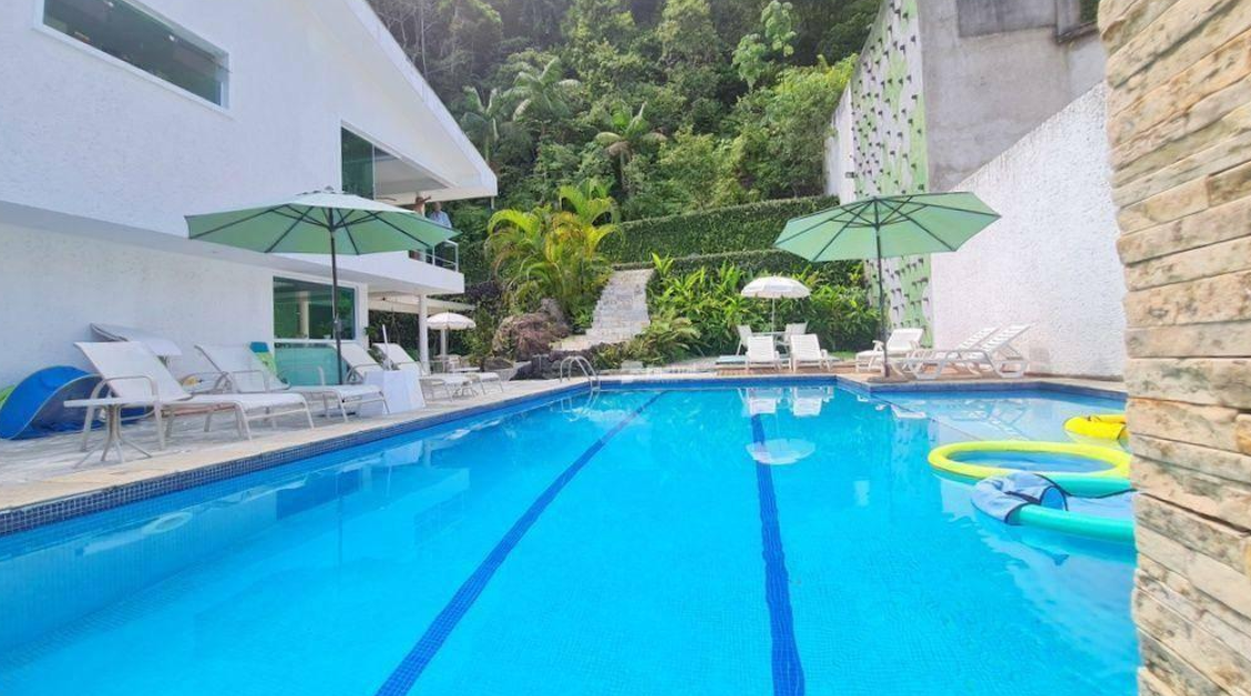 Casa em Condomínio 2.400m²- Balneário Praia do Pernambuco, Guarujá