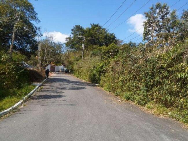 Terreno e Suas Benfeitorias 1.332m²- Estância Mirim, São Paulo/SP