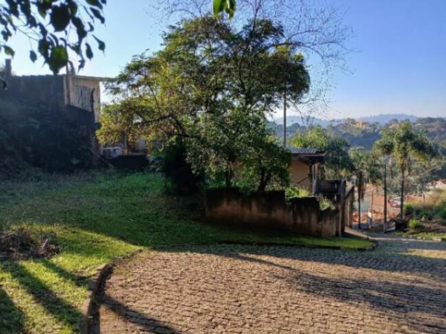Terreno em Condomínio 1.002,50m² - Santana de Parnaíba/SP