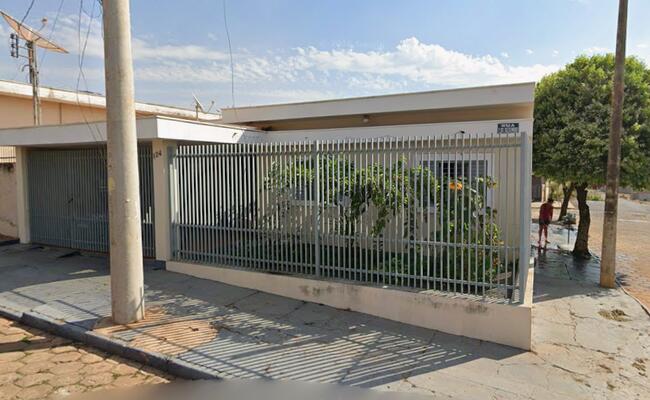 Casa - Vila Gadine, Monte Alto/SP