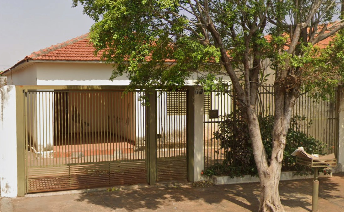 Casa 439,43m² - Centro, Macaubal/SP