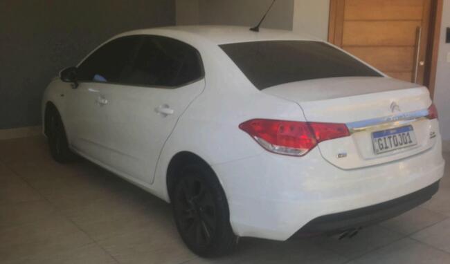 Veículo - Citroen C4 Lounge, Paulinia/SP