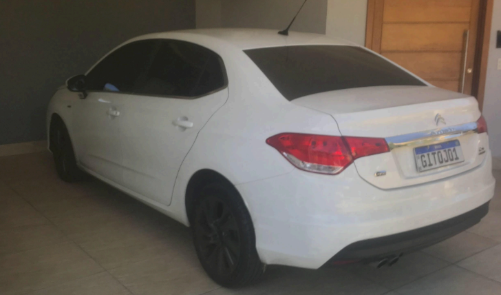 Veículo - Citroen C4 Lounge, Paulinia/SP