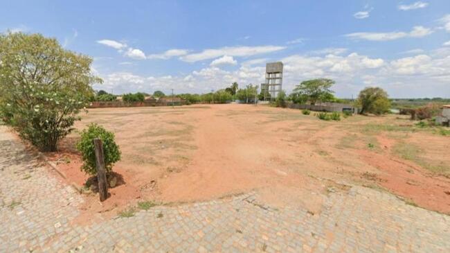 TERRENO | 4.450M² | MANGA/MG R$ 500.000,00