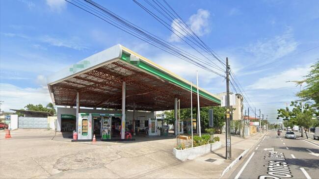 POSTO DE GASOLINA | A.T 3.933M² | SALAS COMERCIAIS | B. TAUPE | FORTALEZA | CEARÁ - R$ 4.916.250,00